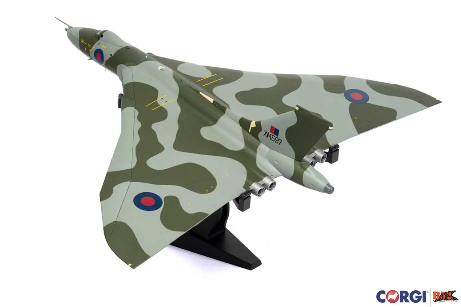 Corgi - Avro Vulcan B.2 XM597, Falklands 1982: AA27206 - B52 Online
