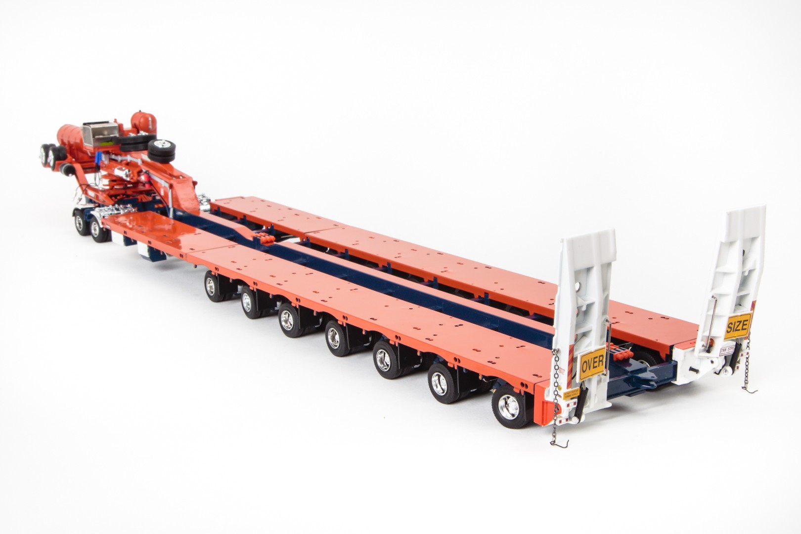 Drake - Diecast: 7X8 Steerable Drake Trailer 2X8 Dolly, com 