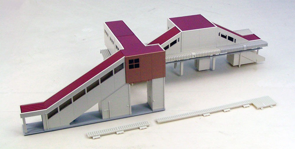 Kato N - Estação de passageiros: 23-123