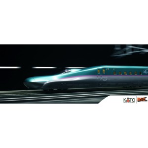 Kato N - E5 Shinkansen "Hayabusa", 3 Car Set: 10-1663