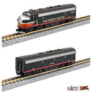 Kato N - Locomotivas F7A+F7B SP #6182 #8082: 106-0427