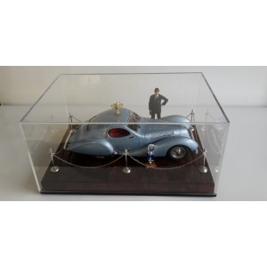CMC - Talbot Lago Coupé T150 C-SS Exhibition Diorama: A-018
